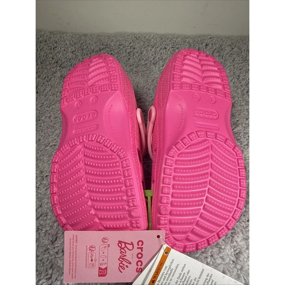 Crocs Kids Mattel Pink Barbie Classic Clogs 211406-90H Size J3 nwt